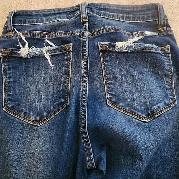 KanCan Distressed Skinny Jeans Size 26 26x26 Dark Wash Raw Hem Stretch Denim - Picture 6 of 6